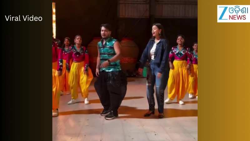 Video: ଆକନଙ୍କ ସହ ଗାୟିକା ଅନ୍ତରା, ଏହି ଭିଡିଓ ହେଲା ଭାଇରାଲ୍