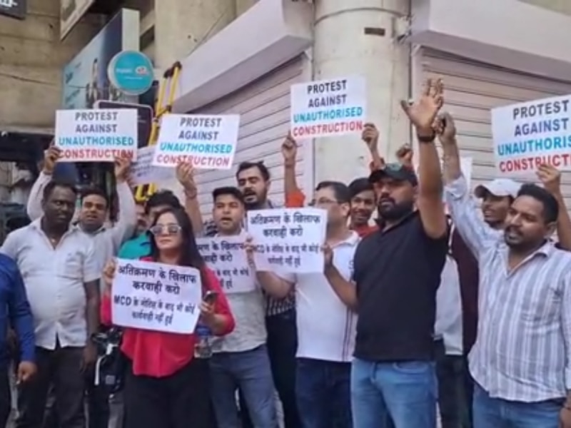 दिल्ली में अतिक्रमण का खेल! जनकपुरी में नोटिस के बावजूद 10 दिन तक नहीं हुई कार्रवाई