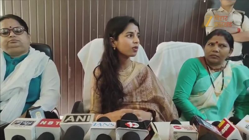 पप्पू यादव को मैं कभी माफ नहीं कर पाउंगी, महिलाओं पर दिए बयान पर बिफरीं मैथिली ठाकुर