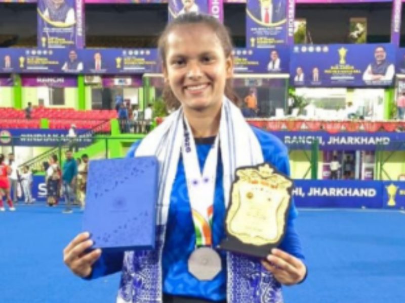 रोज 250 रुपये कमाने वाले पिता की बेटी नौशीन नाज बनी हॉकी की नई उम्मीद