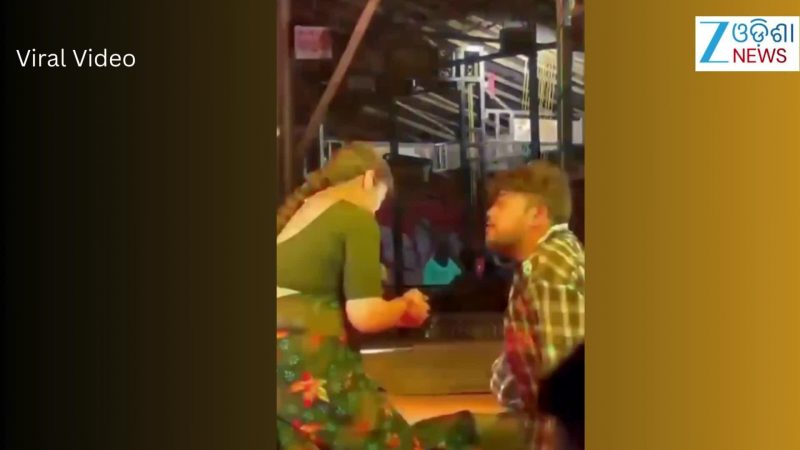 Video: ମଞ୍ଚରୁ ଭାଇରାଲ୍ ହେଲା ଯାତ୍ରା ଅଭିନେତ୍ରୀ ସୋନାଲି ପଣ୍ଡାଙ୍କ ଭିଡିଓ