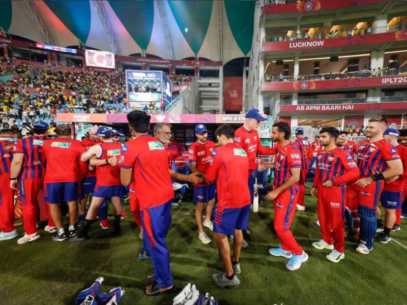 पिता ने करियर में बनाए 34357 रन... IPL 2026 में एक मौके को तरस रहा बेटा