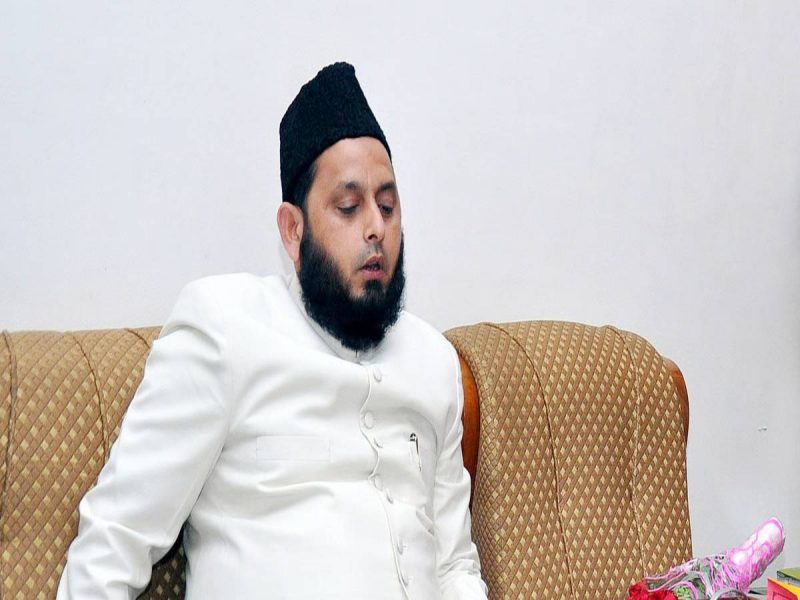 बकरीद से पहले लखनऊ में हेल्पलाइन शुरू;कुर्बानी और नमाज को लेकर जारी हुई अहम एडवाइजरी